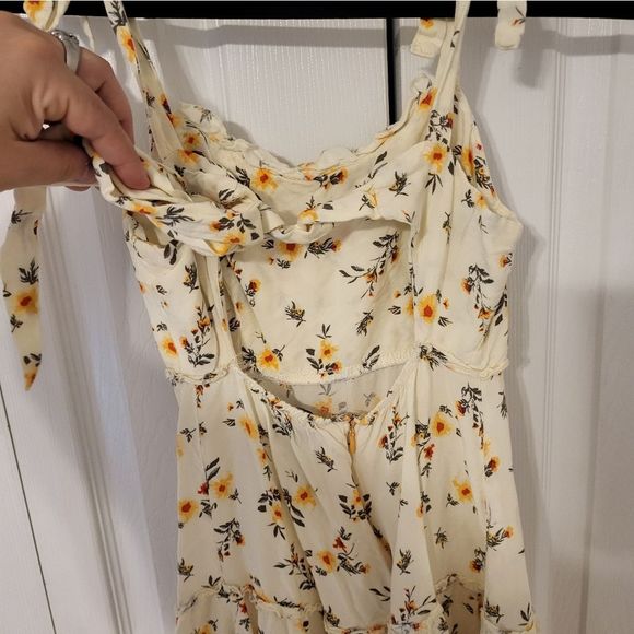 Floral Cream and Orange Summer Dress - Picture 7 of 10